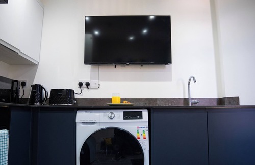 Grangetown Apartment | Luxury Two Bedroom Apartment - Cardiff City Centre