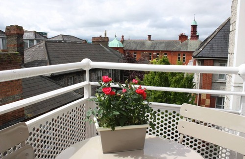 City Centre Dublin Apartment | Luxury Two Bedroom Apartment In Dublin City Centre - Adults Only