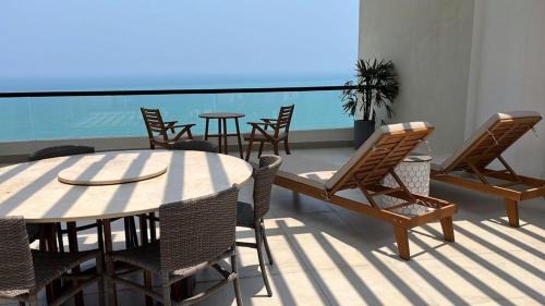 Tampico Apartment | Luxury Velamar Penthouse