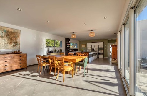 Alignan-du-Vent Villa | Luxury villa (210m2)-AC-Pool-Spa-Games room-Barbecue-Parking.