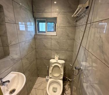 Limbe House | Luxury Villa AC Ensuite Room 9