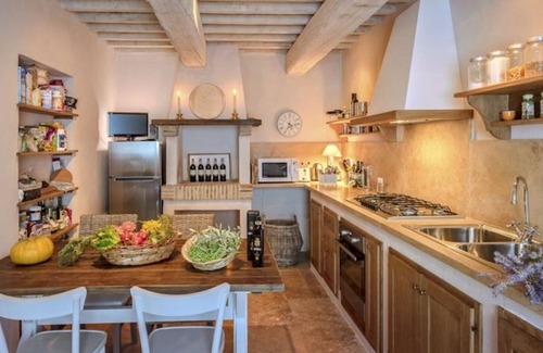 Montelovesco Villa | Luxury Villa for 6 inside a wonderful Estate