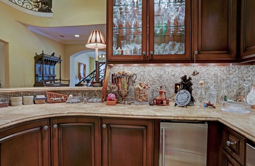 Houston House | Luxury villa for commercial showings, insurance rentals and family events