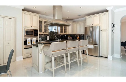 Ludlam Villa | Luxury villa getaway home
