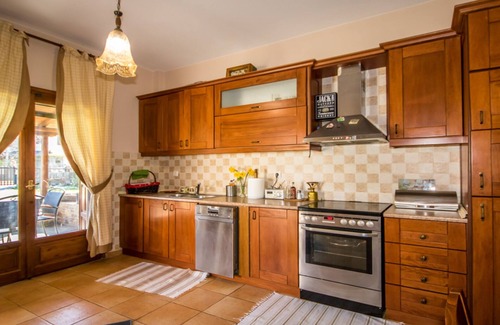 Koropi Villa | Luxury Villa Helios by the sea