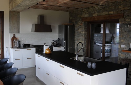 Calosso Villa | ​LUXURY VILLA IN THE PIEMONTE WINEYARDS - 265m2 - 10 pers. - 5x14m pool