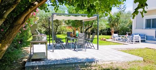 Almiros Beach Villa | Luxury Villa "Ivone" in Almyros Beach - Private Villa near the Sea