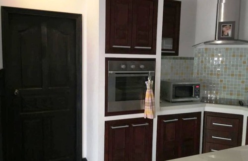 Rawai Villa | LUXURY VILLA LARGE PRIVATE SWIMMING POOL-LARGE GARDEN-3CH-6/7P