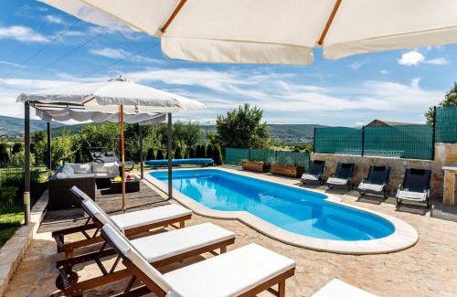 Dicmo Villa | Luxury Villa Nadalina-Dicmo