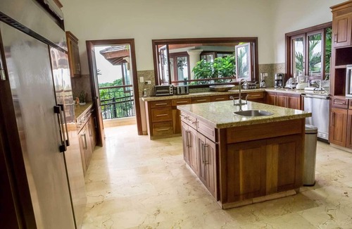 La Barranca Villa | Luxury Villa/Ocean & golf view/Private pool & jacuzzi/Grill/FreeWIFI