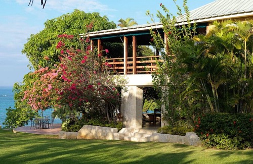 Whitehouse Villa | Luxury Villa on Jamaica's South Coast