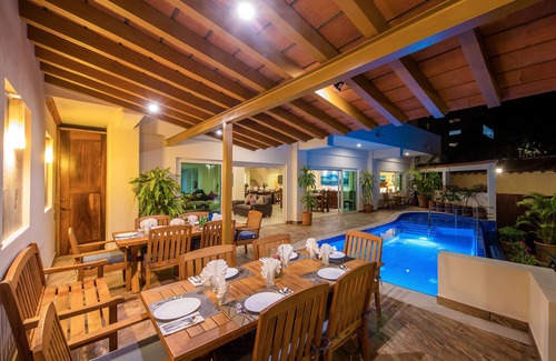 South Shore Hotel Area Villa | Luxury Villa on the Best Swimming Beach in Puerto Vallarta w/Full Staff & Pool