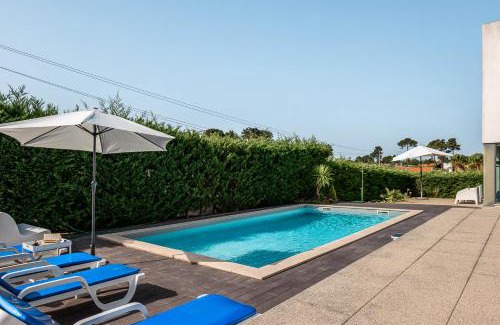 Fonte de Sesimbra Villa | Luxury Villa- Pool, garden, 3BR, total privacy