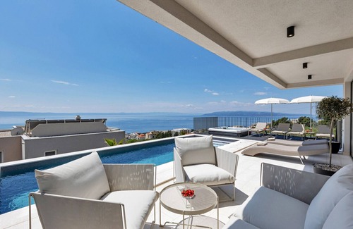 Zelenka Villa | Luxury Villa Reina, Pool, Sauna, Whirlpool