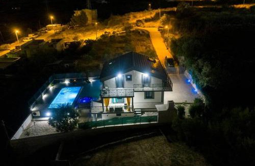 Mejasi House | Luxury villa Stocia Split with swimming pool, sauna and jacuzzi in a peaceful location in Split