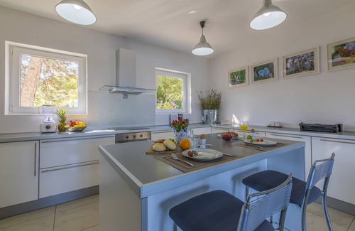 Vrbnik Villa | Luxury Villa Vrbnik - Krk - pool, tennis, pets, sea view, whirlpool & concierge