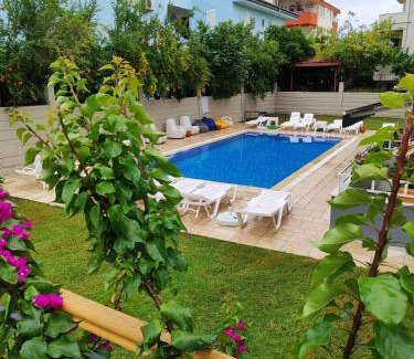 Kemer Mahallesi Villa | Luxury villa with pool