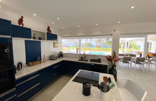 Le Diamant Villa | Luxury villa with swimming pool