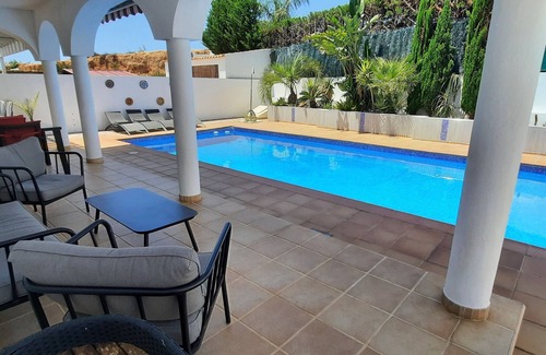 Pozo Del Camino Villa | Luxury villa with swimming pool, internet + 3 baths