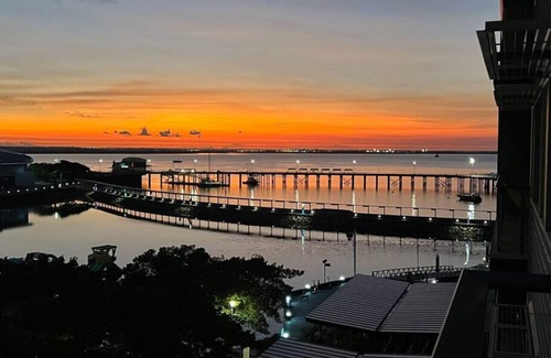 Darwin City Centre Apartment | Luxury Waterfront Stay 1bdr (breathtaking Views)