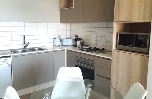 Century City Apartment | LUXURY WATERS EDGE APARTMENT, CENTURY CITY, C.T.