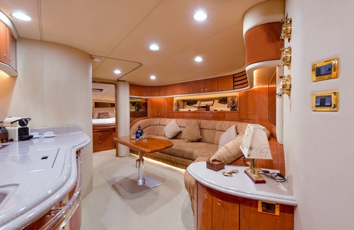 Gibraltar Boat Rental | Luxury Yacht Hotel