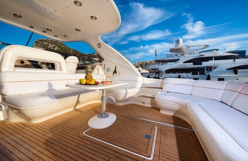 Gibraltar Boat Rental | Luxury Yacht Hotel (Ocean Village Marina)