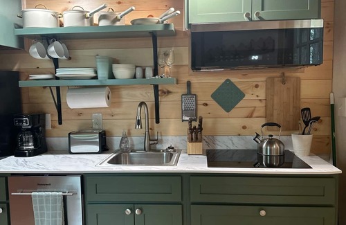 Grand Rapids Cabin | Luxury yurt cabin on park-like property 10 minutes from scenic Grand Rapids.
