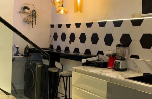 Orozo Apartment | Luxury2BD |Fast Wi-Fi | PS5 | 24/7 electricitynn