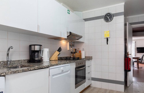 Baixa Apartment | LV Premier Chiado CH2- Balcony, Spacious, Elevator