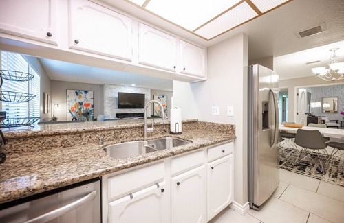 Winchester House | LV Strip Country Club Condo's