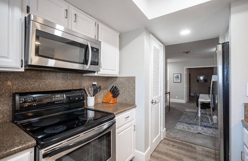 Winchester House | LV Strip Country Club Condo's