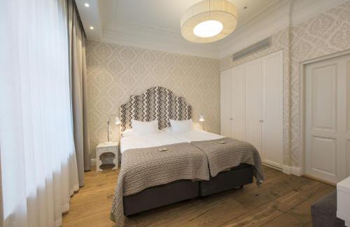 Old Town Hotel | Lydia Hotel