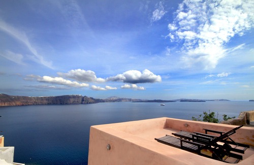Oia Villa | Lydia's House, luxurious villa with indoor heated splash pool and Caldera view