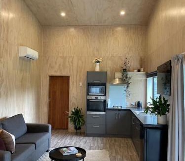 Newstead House | LyeInn - Newstead Country Retreat