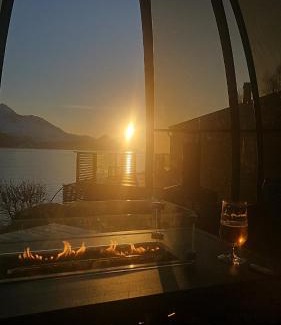Lyngen House | Lyngen Panorama, Solberget, med Dome