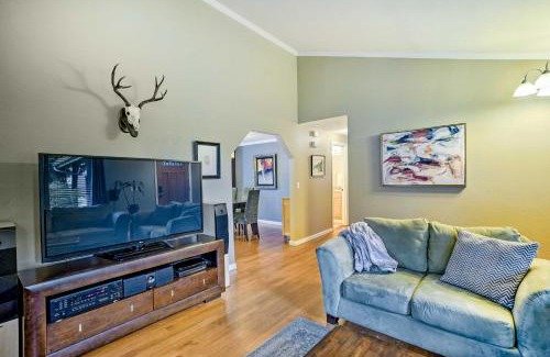 Picnic Point-North Lynnwood House | Lynnwood Home Private Hot Tub, Fire Table and Grill