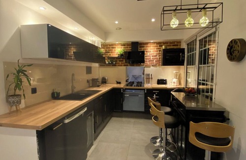 Bron House | Lyon-Bron, Home: Eurexpo - Stadium Groupama