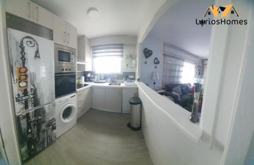 Valdelagrana Apartment | Lyrioshomes Santa Maria del mar