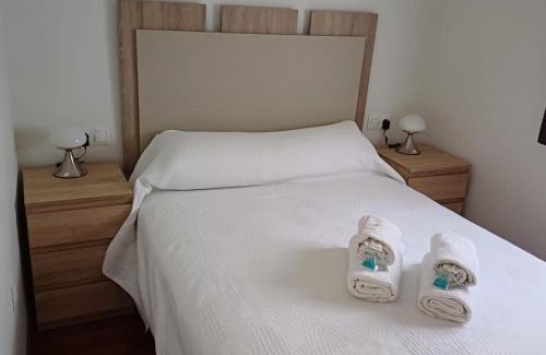 San Jose Obrero Apartment | Lyrioshomes Apartamento Filpo Rojas , Sevilla