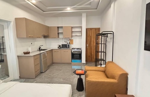 Littoral Department Apartment | Lyte Appart'Hotels