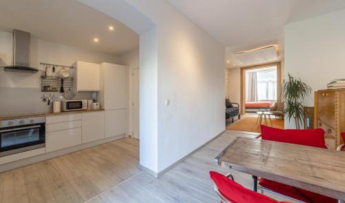 Guillemins Apartment | Lyves