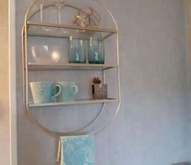 Jonkoping Apartment | Lyxigt rum med eget/badrum med spa känsla