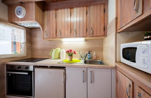 Pont-de-Montvert-Sud-Mont-Lozere House | Lzg195 - Gîtes de France 2 Épis 2 Pers au Pont de Montvert