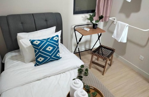 Sentul Pasar Apartment | M Centura Sentul 3-Bedroom Pool View Residences by Homebrickz