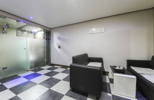 Gimpo Hotel | M Hotel