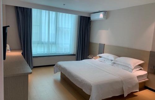 Haicang Hotel | M Hotel Xiamen Haicang Maqing Road Metro Station
