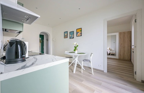 Roiano-Gretta-Barcola-Cologna-Scorcola Condo | M&S Holiday House - Apartment for 4/5 Guests Sea View