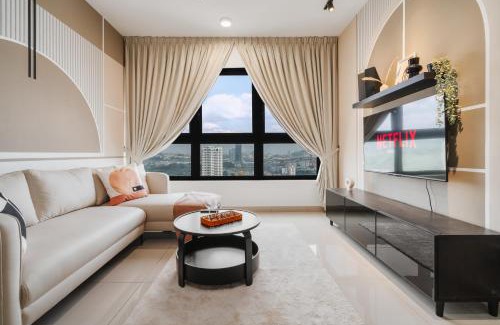 Taman Pertama Apartment | M Vertica Cheras by Xuites - 7 pax - Free Netflix - MRT at 500m - 15 mins to KLCC & TRX