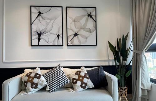 Taman Pertama Apartment | M Vertica E33A10 l 4 Bedroom l 8 Pax